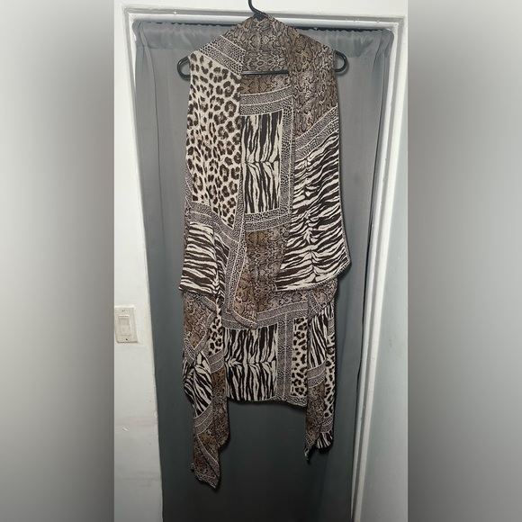 Animal Print Coverup Kimono - Picture 14 of 15